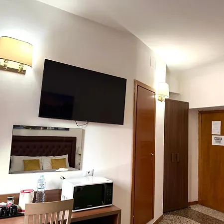 Grand Gaeta Hotel Rome Exterior photo